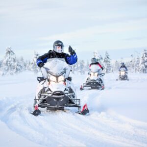 Erämaan kutsu – moottorikelkkasafari 3h